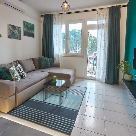 Apartman Apartment Green