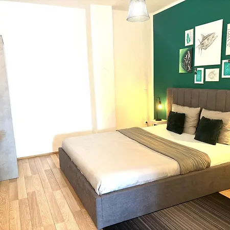 Апартаменты Apartment Green *